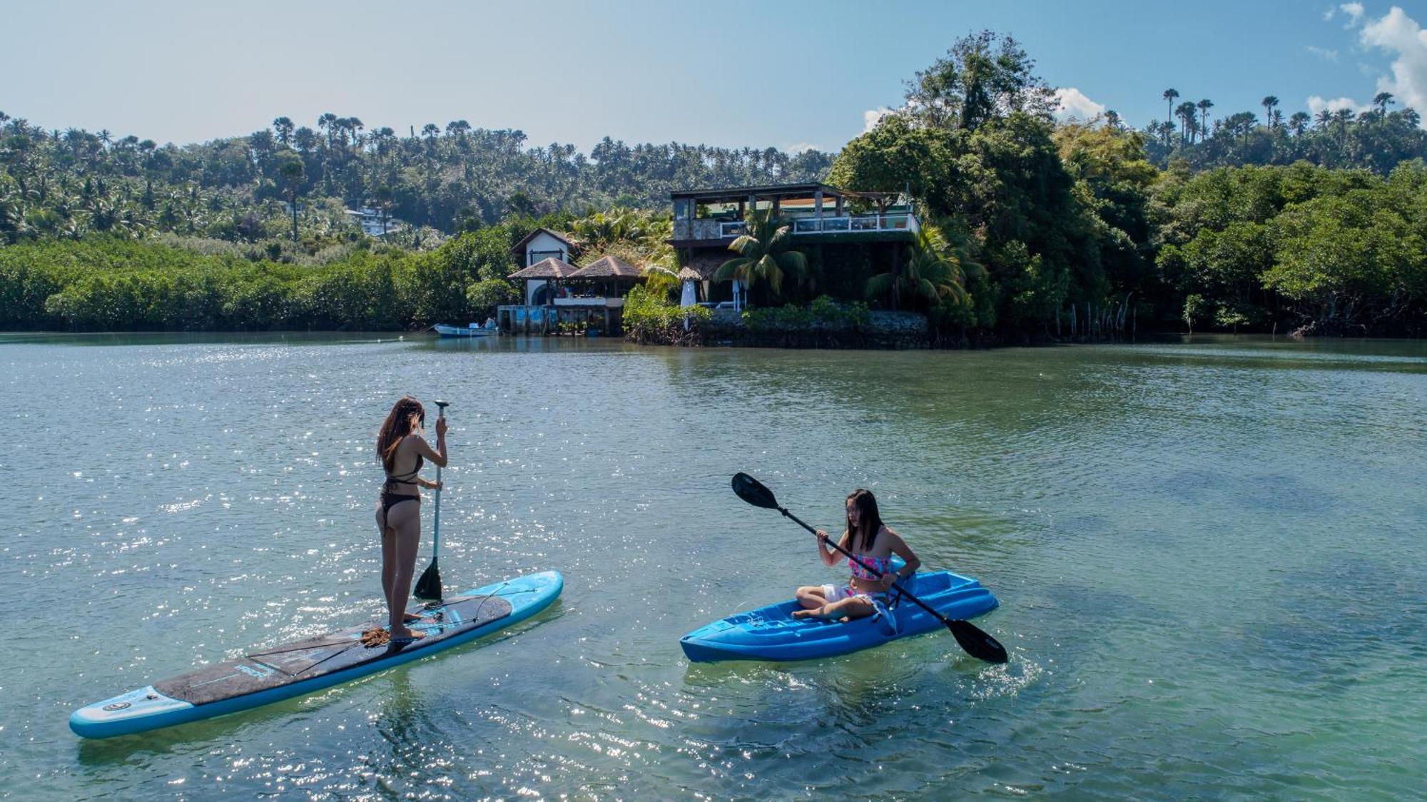 Edgewater Dive & Spa Resort Puerto Galera Dış mekan fotoğraf